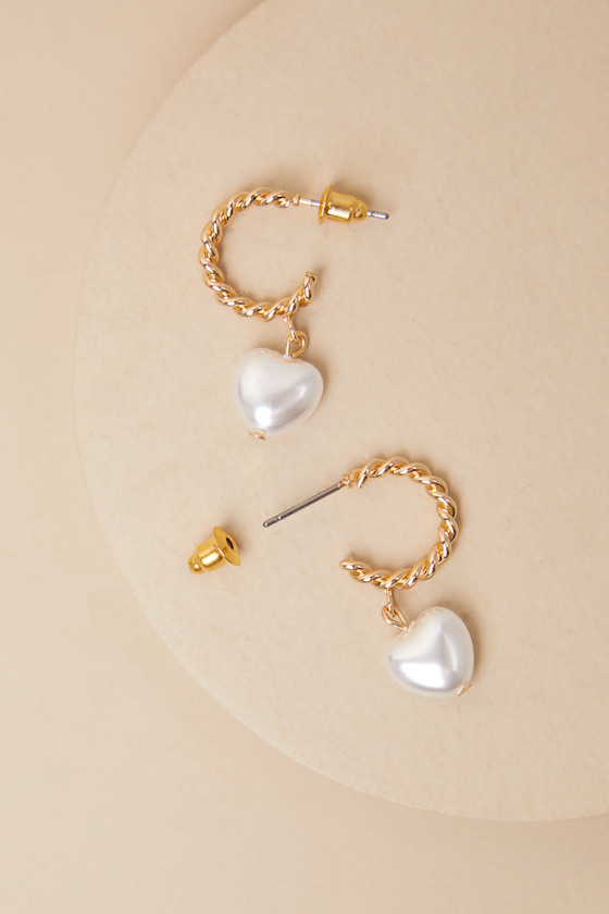 LULUS LUCE GOLD HEART CHARM HOOP EARRINGS