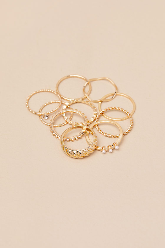 LULUS SALACIA GOLD TEXTURED 10-PIECE RING SET
