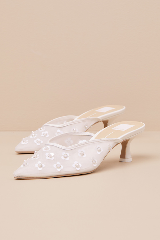 Dolce Vita Clara Pearl True White Daisy Mesh Kitten Heel Mule Pumps In White