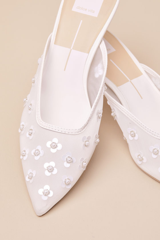 Dolce Vita Clara Pearl True White Daisy Mesh Kitten Heel Mule Pumps In White