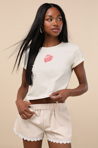 Marija Beige Gingham Scalloped Shorts 2