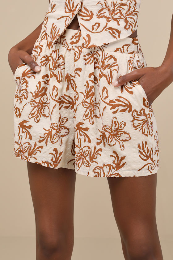 Shop Lulus Railee Ivory And Brown Floral Pull-on Shorts
