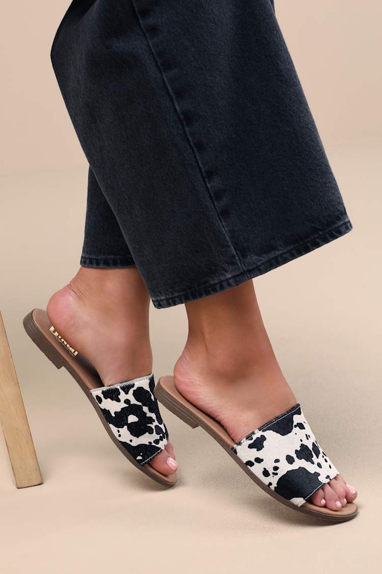 Dingo Tabby Cow - Cow Print Sandals - Calf Hair Sandals  display picture 1