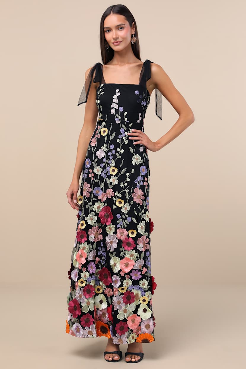 fitted lace wedding dress Black Floral Plunging Maxi Dress | Wedding Guest Dress | Cute Dresses –  MOD&SOUL
