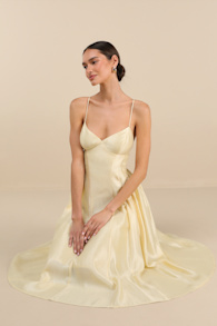 Paride Shiny Light Yellow Gathered Lace-Up Midi Dress 5