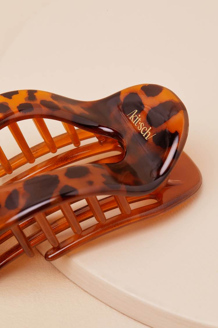 Flat Brown Tortoiseshell Cloud Clip