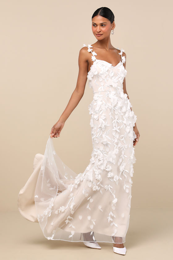 Kore White and Beige 3D Floral Mermaid Maxi Dress 1