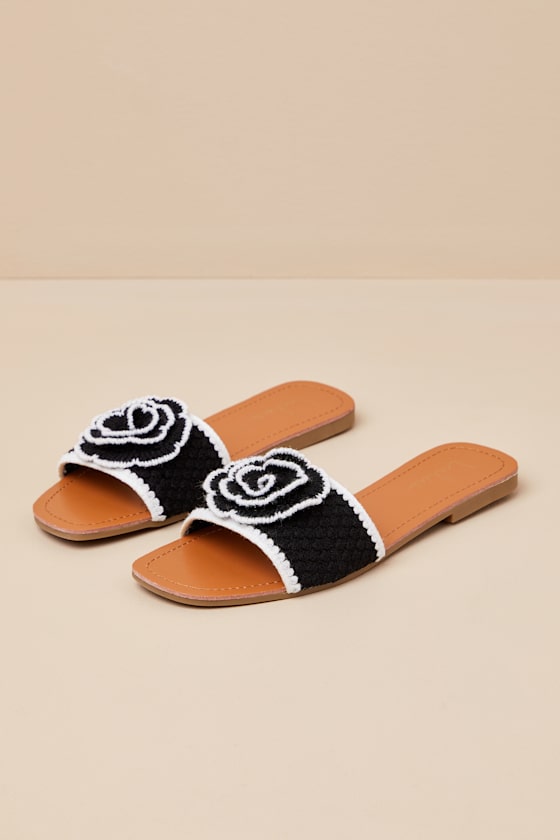 Simmy Black and White Flower Slide Sandals