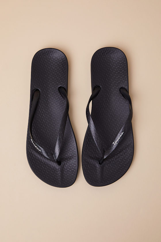 Anat Black Colors Fem Flip Flops 1