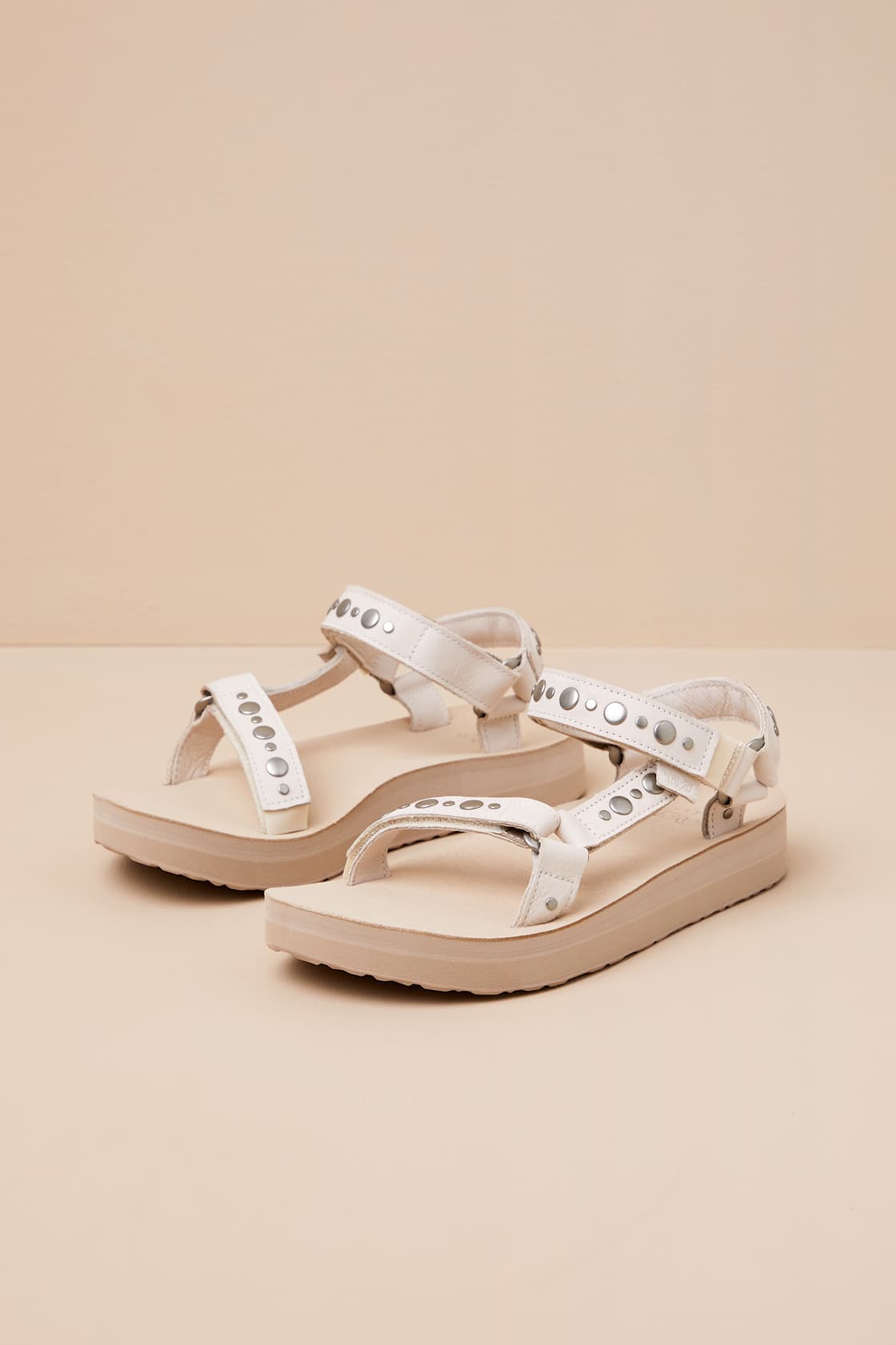 Midform Universal Coconut Studded Leather Sandals