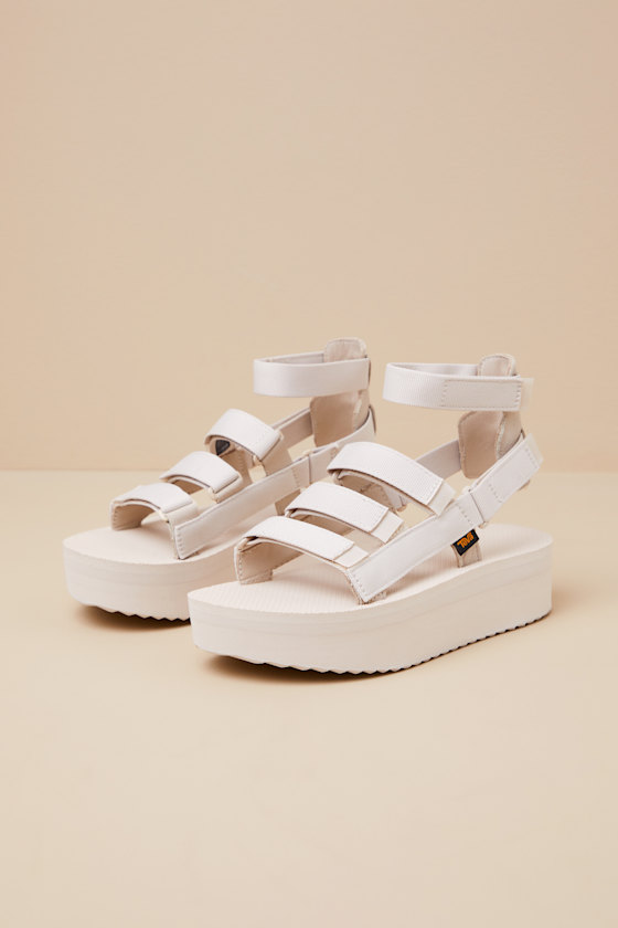 Mevia Birch Strappy Flatform Sandals
