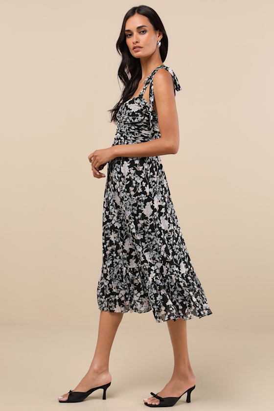 dark blue denim dress Women's with Neck cutout – Trendia Black and White Wing Ships In 30 Business Days/ Size::XL(Fit for EU 44-46, US 12-14, UK/AU 16-18, IT 48-50) xsale
