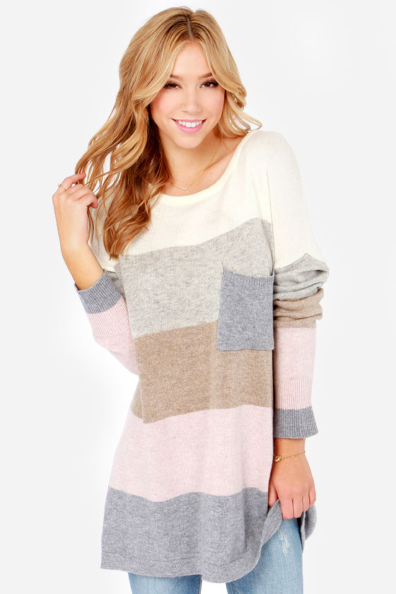 grey and pink sweater