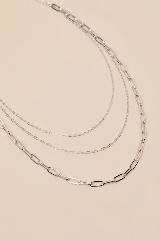 LULUS ALWINE SILVER LAYERED PAPERCLIP CHAIN NECKLACE