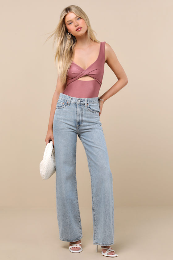 LULUS BASIMA MAUVE CUTOUT TWIST-FRONT SLEEVELESS BODYSUIT