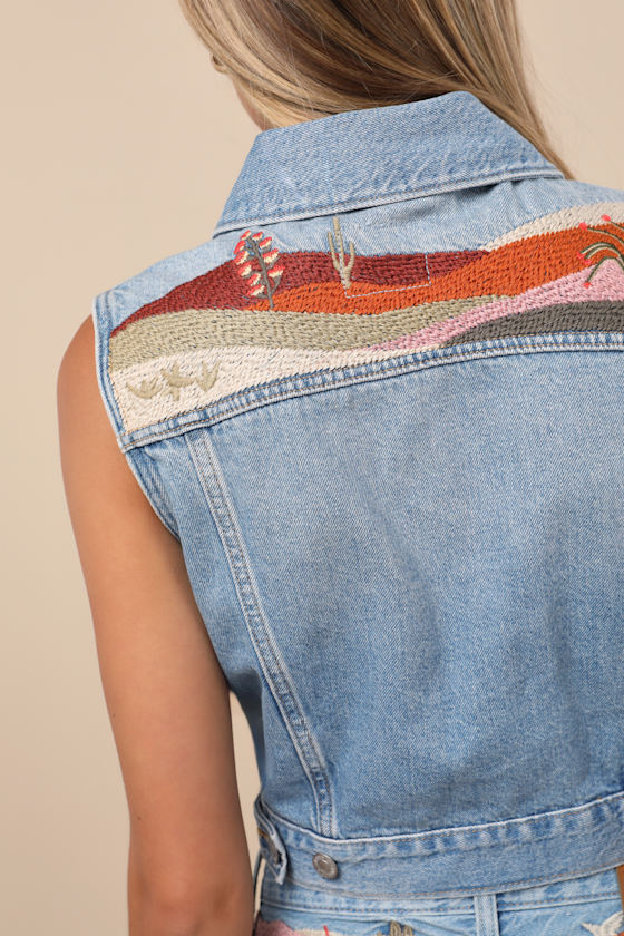 Embroidered Light Wash Denim XS Vest 2