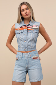 501 Mid Thigh Light Wash Denim Embroidered Shorts 1