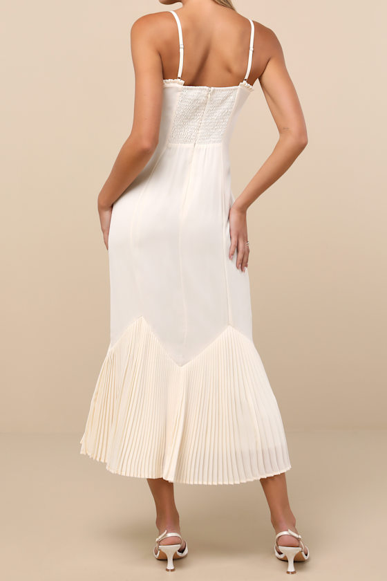 Lulus Channa Ivory Pleated Hem Midi Dress In Animal Print
