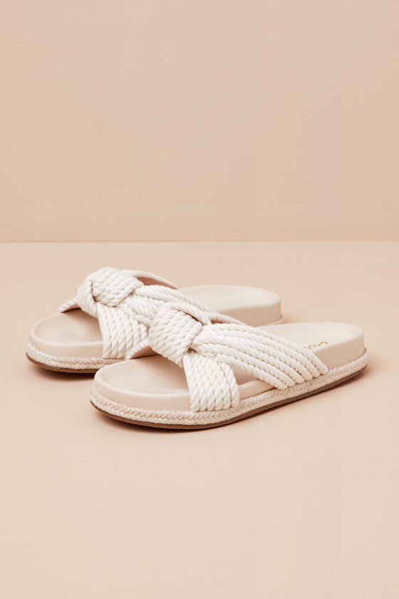Kellon Ivory Raffia Knotted Slide Sandals 1