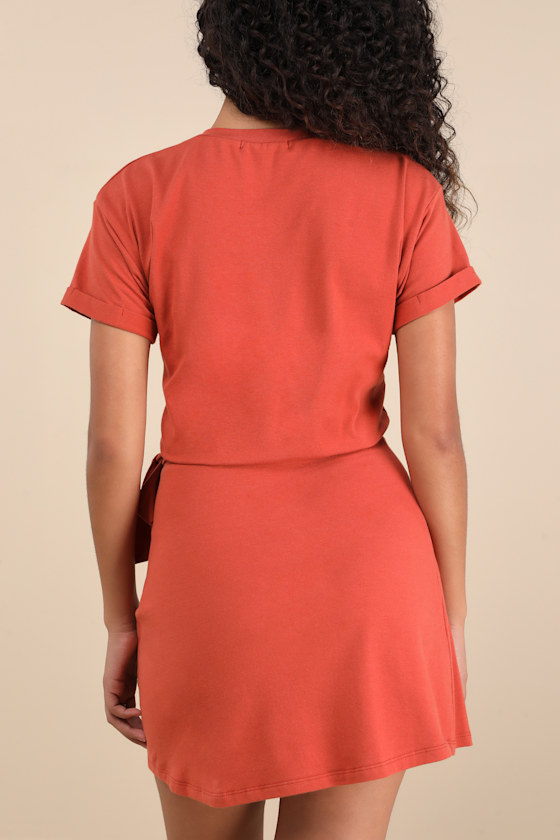 Lulus Ioana Rust Red Short Sleeve Pleated Faux-wrap Mini Dress