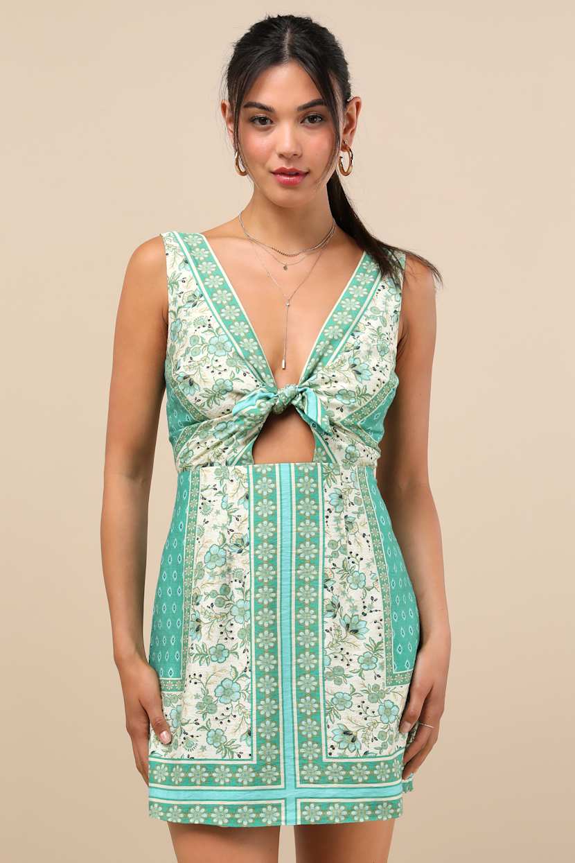 Cute Dresses, Tops, Shoes & Clothing for Women