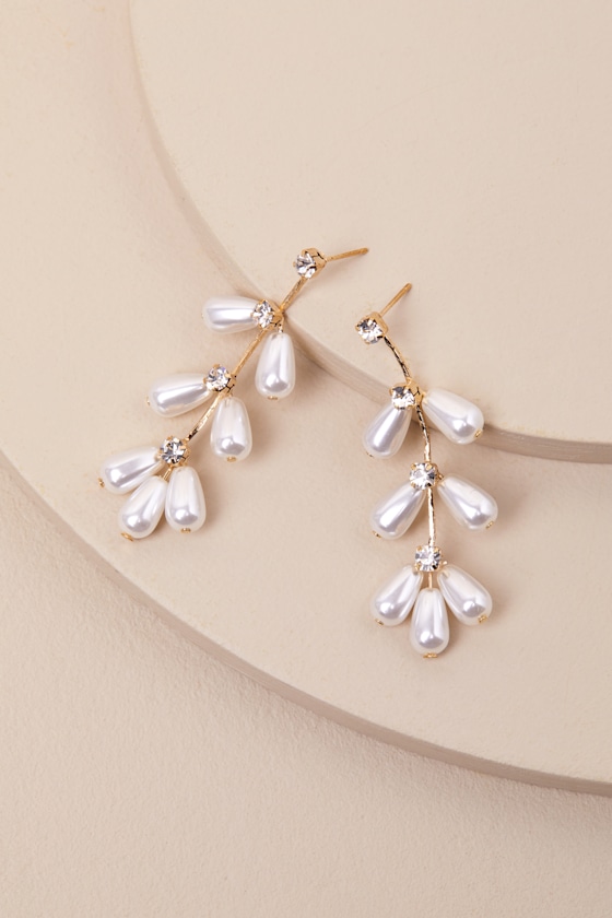 LULUS RENORA GOLD RHINESTONE PEARL DROP EARRINGS
