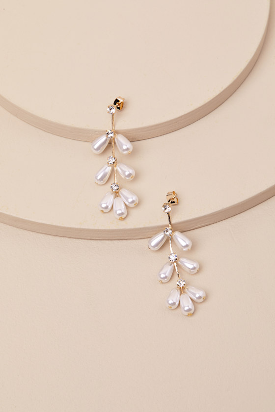 LULUS RENORA GOLD RHINESTONE PEARL DROP EARRINGS