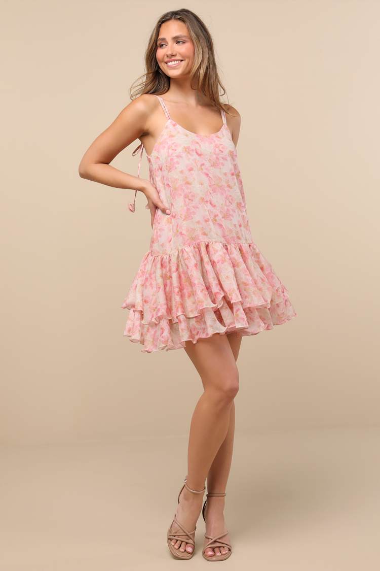 open lace back dress en Saison Amari Ruffle Chiffon Maxi Dress Floral / S main image 0