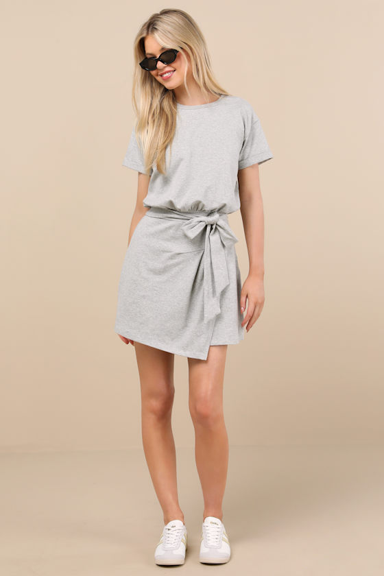 Lulus Ioana Heather Grey Short Sleeve Pleated Faux-wrap Mini Dress