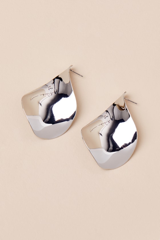 LULUS DONELLA SILVER STATEMENT EARRINGS