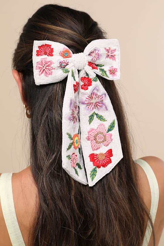 Cayson White Floral Beaded Bow Hair Clip 1