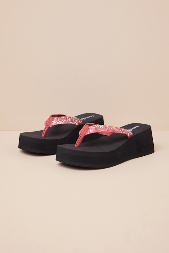 Skyscraper Red Bandana Flatform Thong Sandals 1
