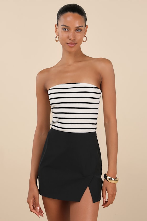 Briana Black Notched Mini Skirt 2