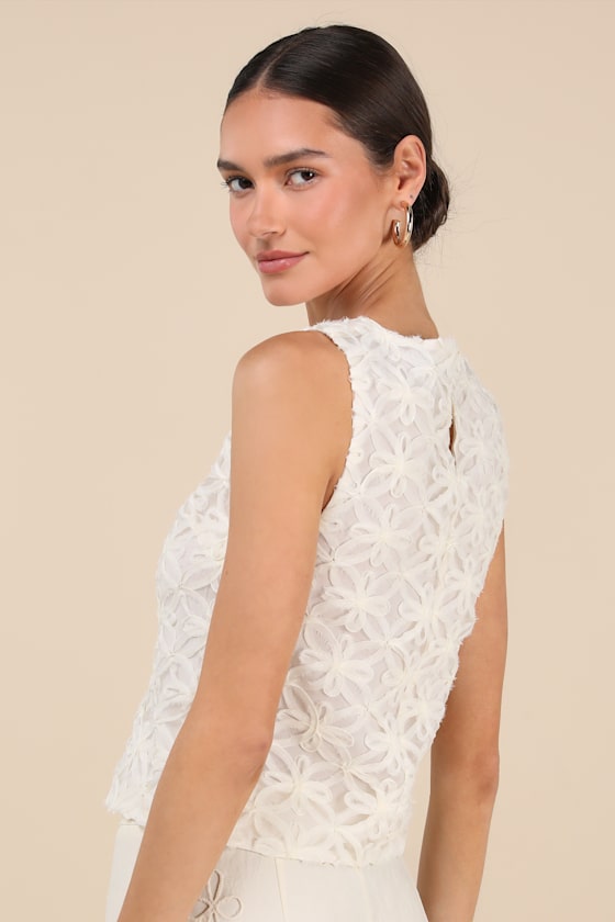 Charissa Ivory Textured Sleeveless Crew Neck Top