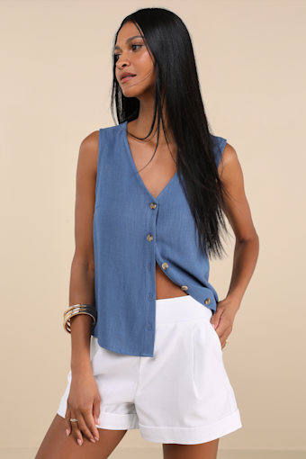 Marieke Ivory Pleated High-Rise Shorts 1