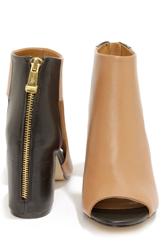 booties without zipper