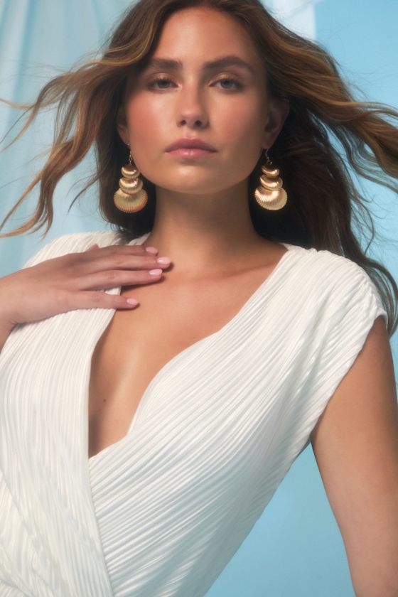 Lulus Junonia Gold Seashell Drop Earrings In Gold