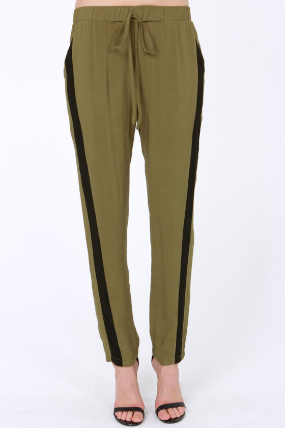 Cute Olive Green Pants Casual Pants Tapered Pants 35.00 Lulus