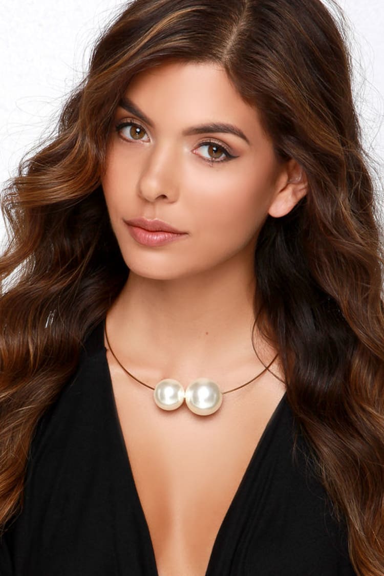 Pretty Gold and Pearl Necklace - Freshwater Pearl Necklace - Lulus