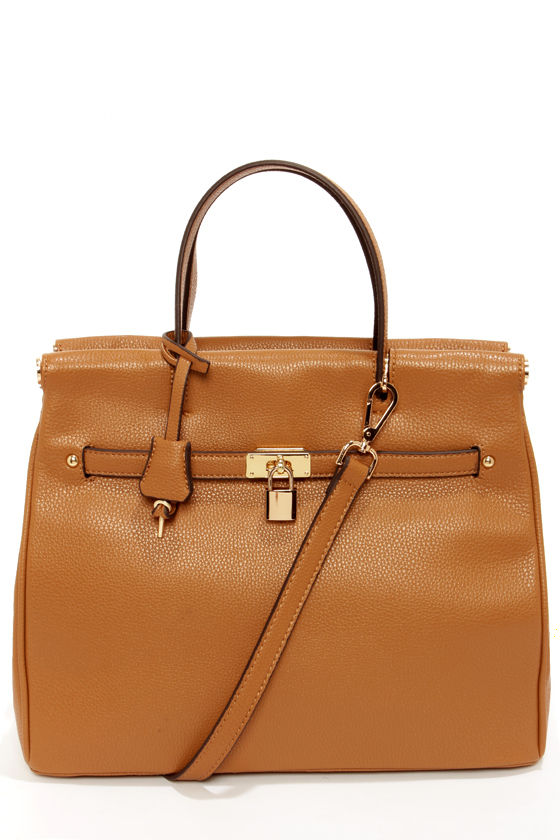 tan purse