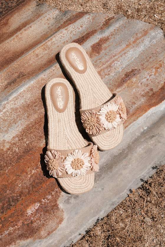 Seychelles Botanical Gardens Vanilla Floral Raffia Slide Sandals In Neutral
