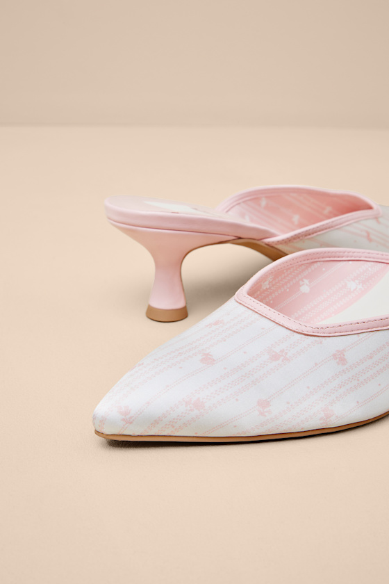 Dolce Vita Cleo Pink Floral Satin Pointed-toe Kitten Heel Pumps In Pink