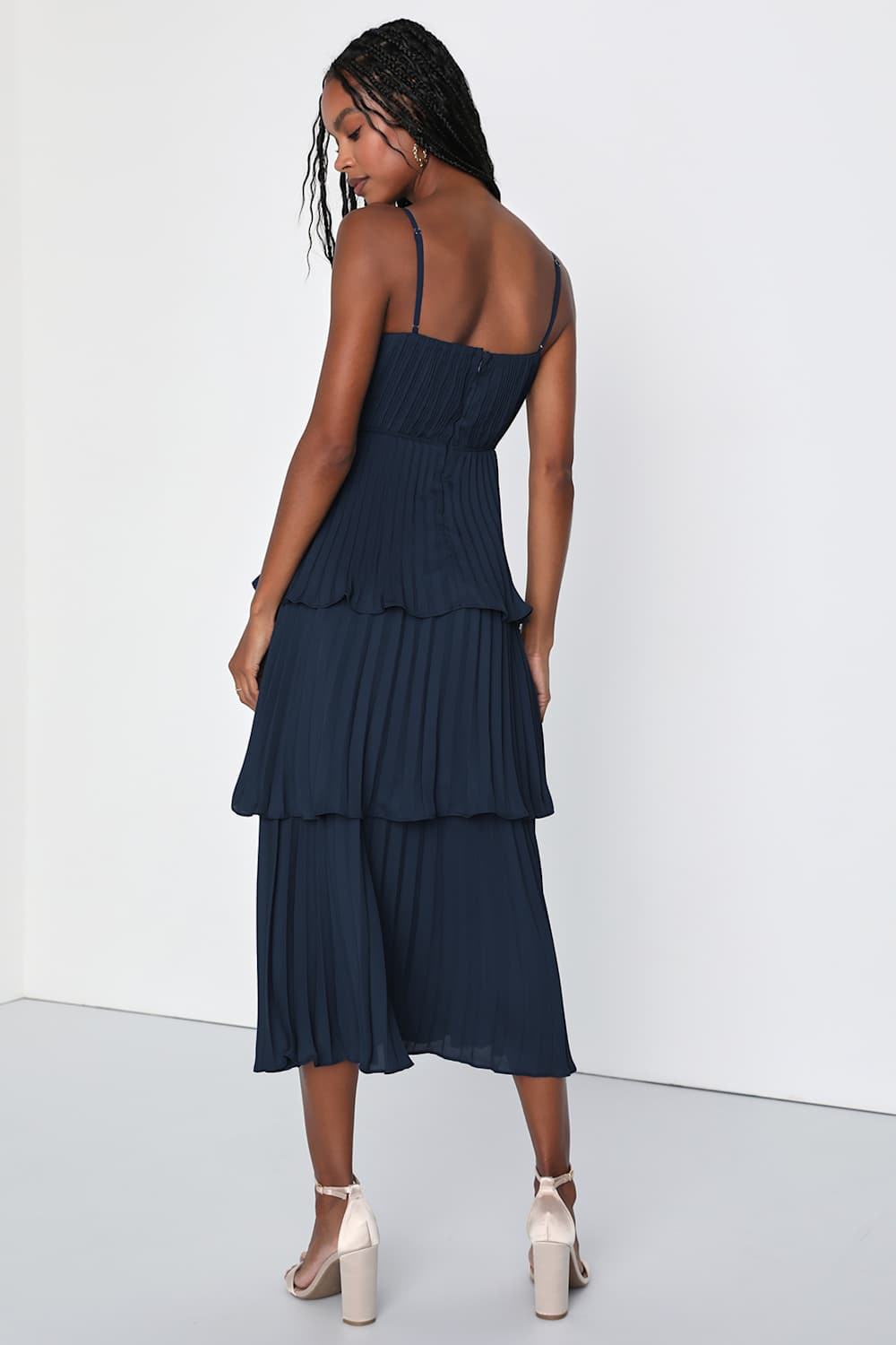 Cute Dresses, Tops, Shoes & Clothing for Women