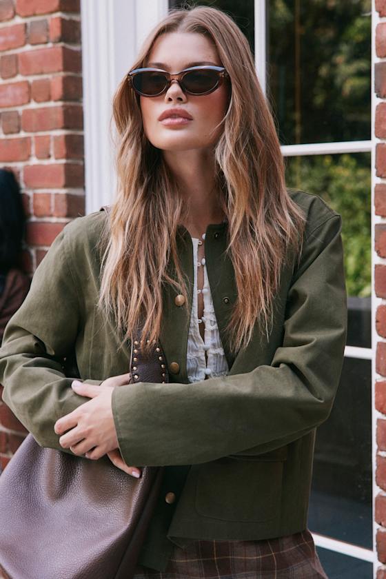 Lulus Mareva Olive Green Twill Barn Jacket In Green