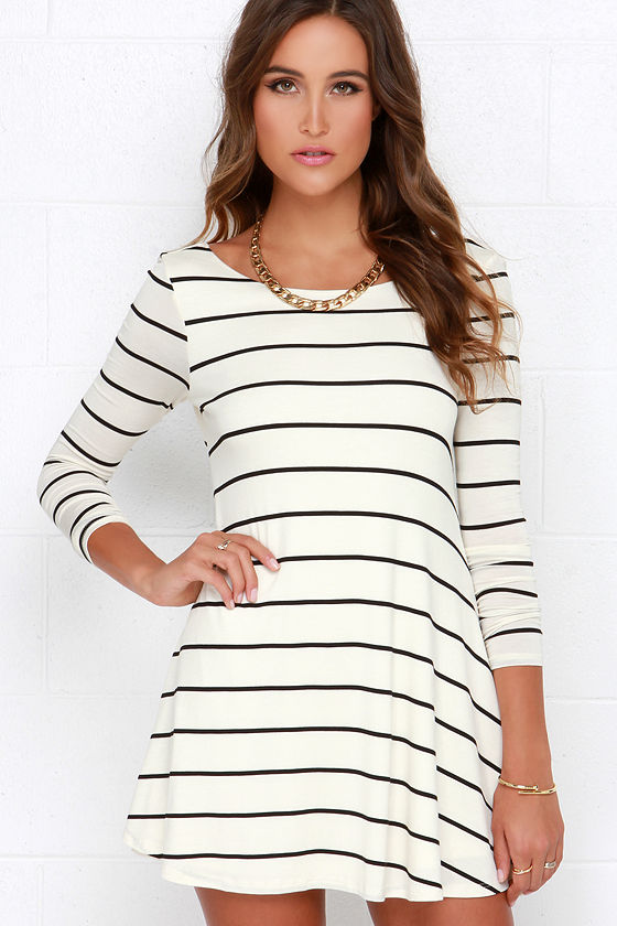 black and white striped dress long sleeve