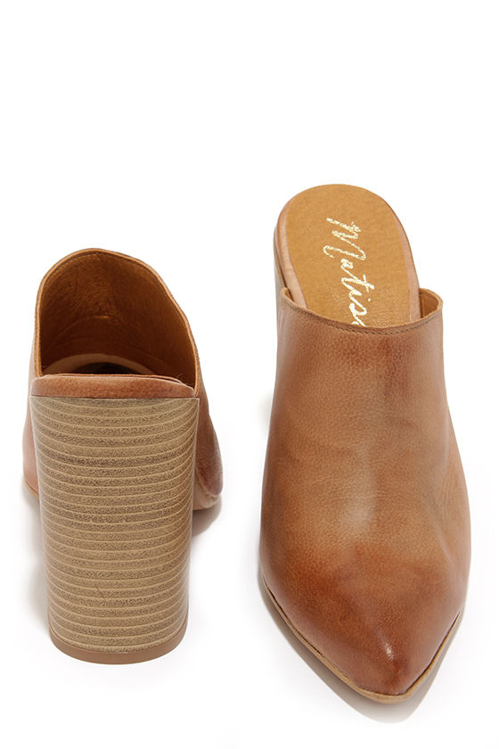 cognac leather mules