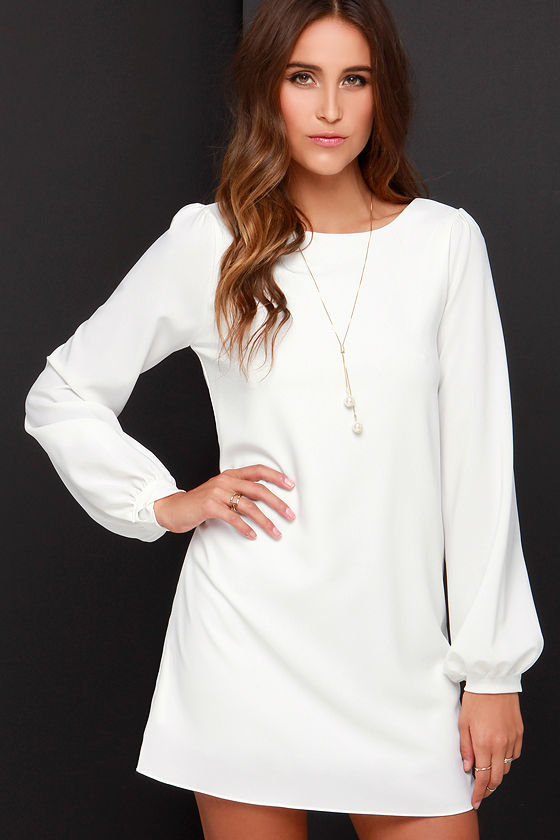 white long sleeve shift dress