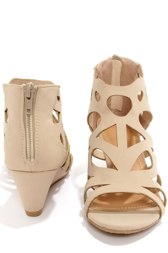 nude bridesmaid sandals