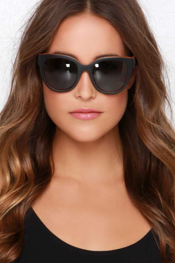 Woodzee Chloe - Black Sunglasses - Wood Sunglasses - $105.00 - Lulus