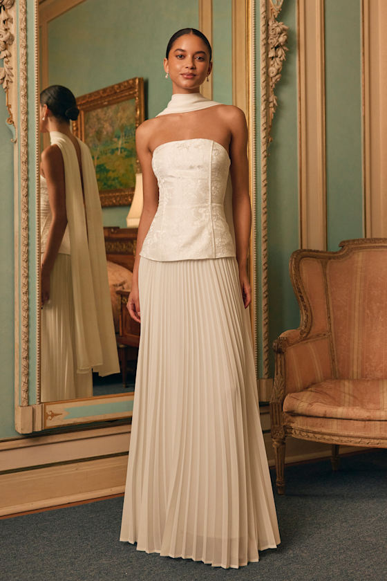 Image of Eloise White Jacquard Pleated Maxi Dress and Scarf Set